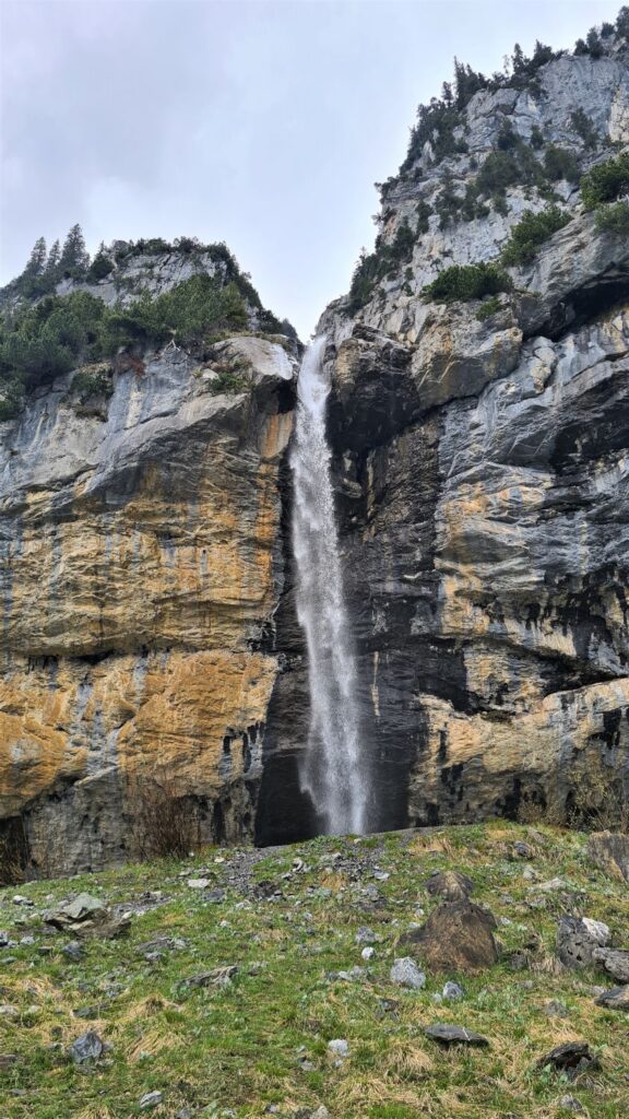 Wasserfall Oeschinensee